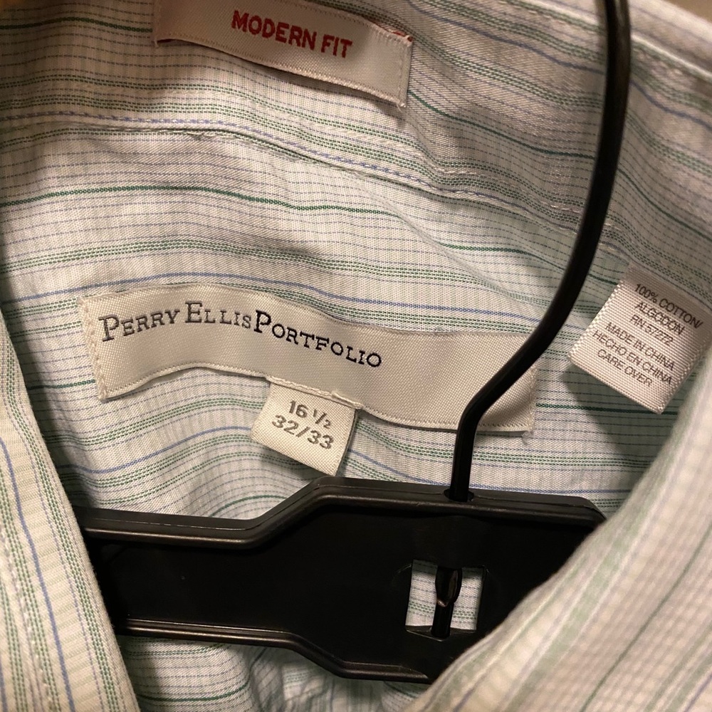 Perry Ellis Button Down - Picture 2 of 3